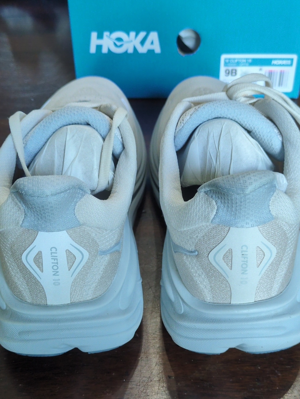 Hoka Clifton 10 Running Shoes Women's 9B - Picture 4 of 6
